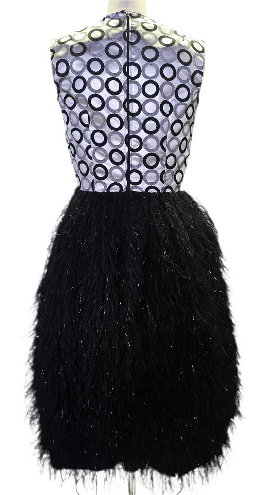 A3 - Printed circle luxurious fabric with fur stringy fabric