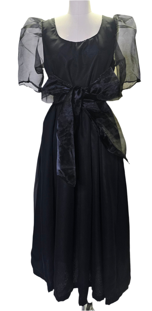 B - Black Elegance Dress